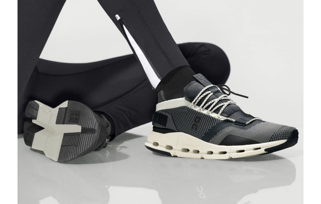On Cloudnova w- Black | White (26-99677)
